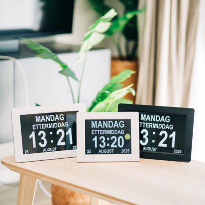 Lettleselig kalender-klokke for eldre 8" - flere språk, hvit - Bilde 7
