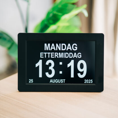 Lettleselig kalender-klokke for eldre 10" – flere språk, sort