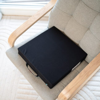 BIMA Coxit sittepute lett med 1/4 utsparring, 40x40x7,5cm