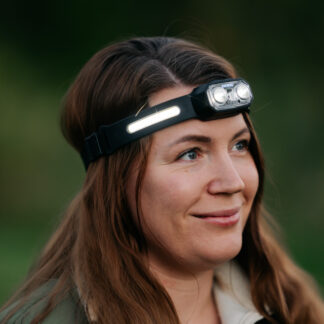 HomeLine oppladbar hodelykt med sidelys og sensor, 200 lumen